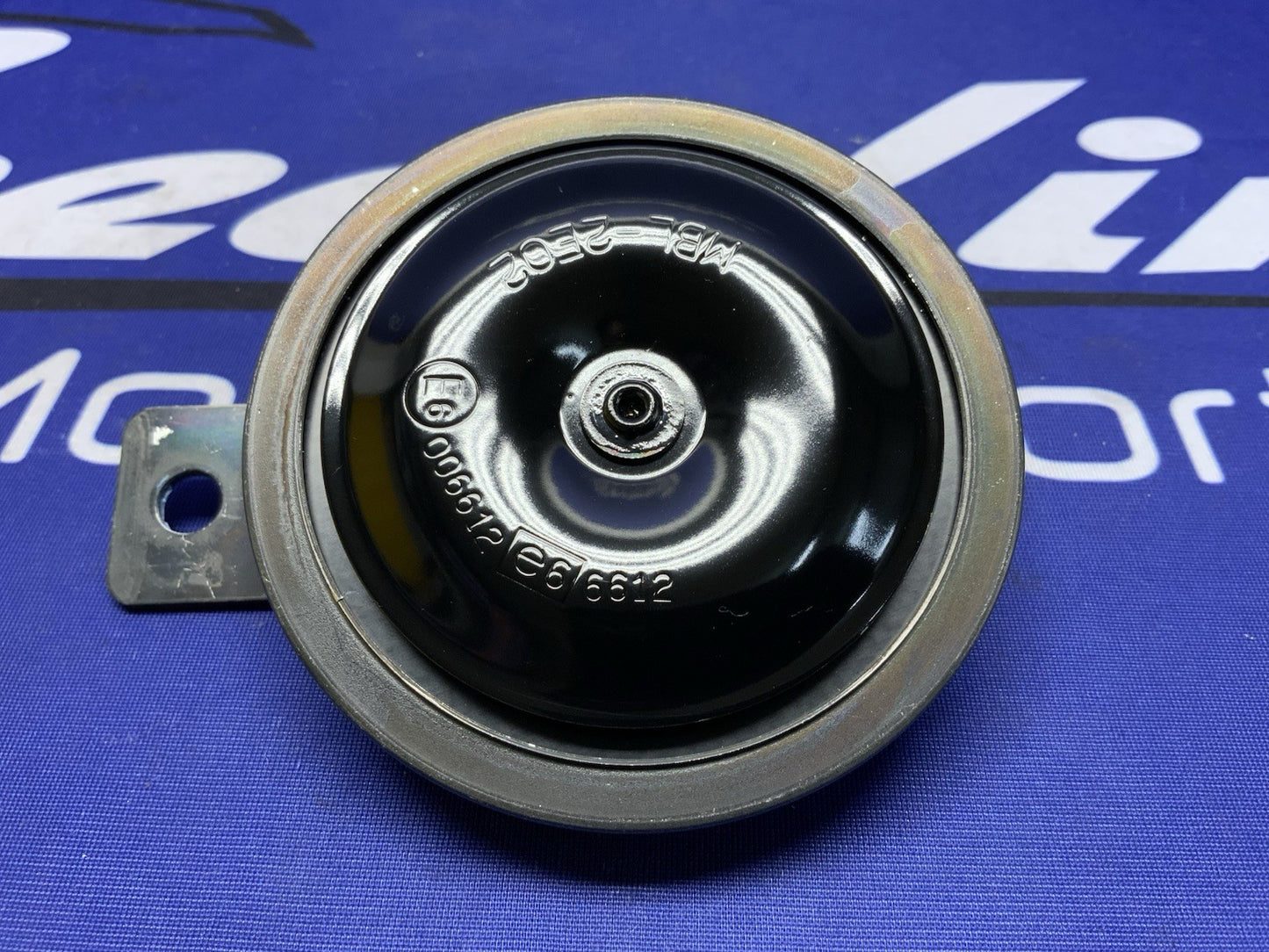 Ducati Horn Assembly W/ Bracket Panigale V2 2020-2024 OEM 51640011AB-1
