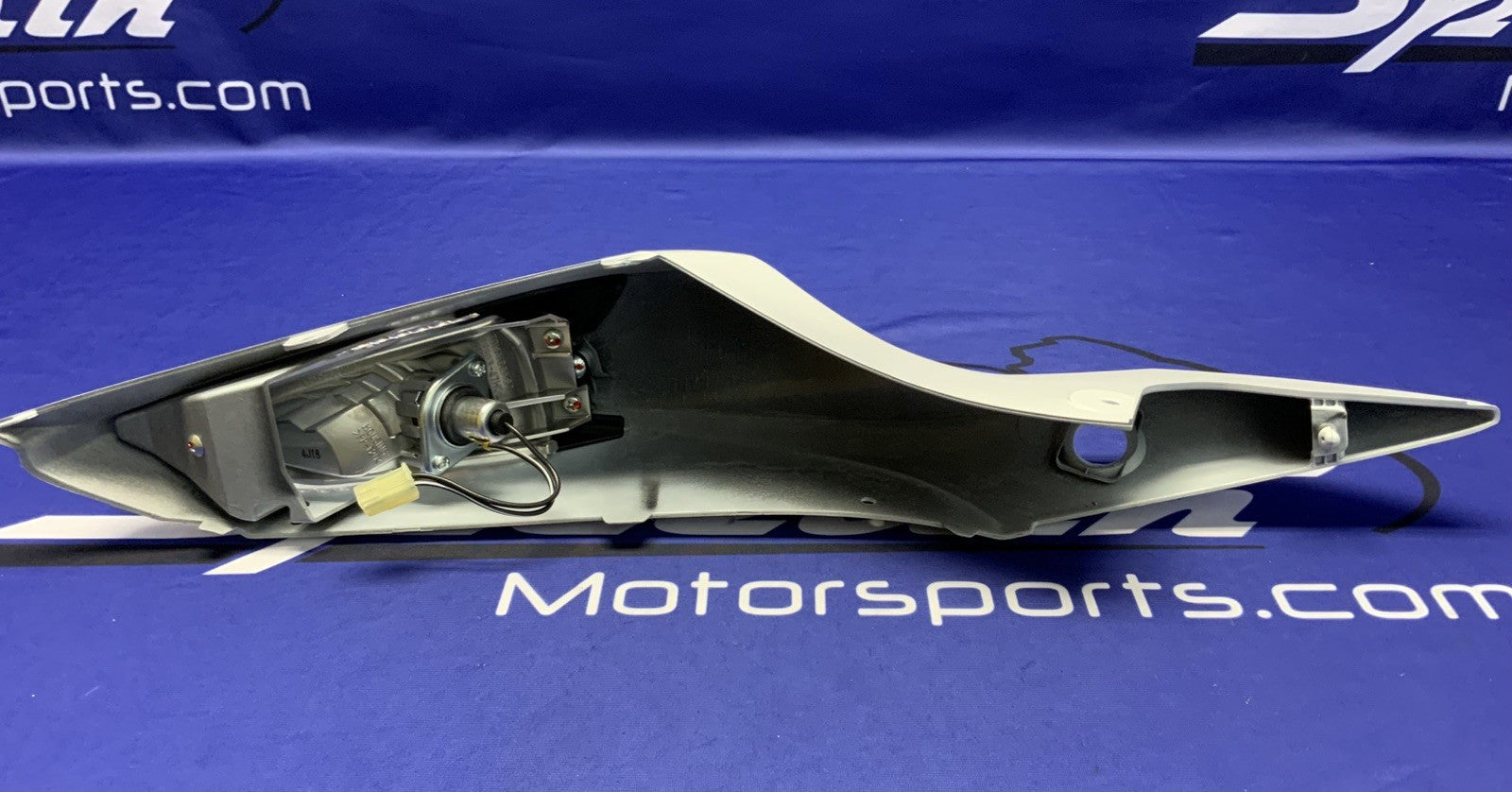 Suzuki Left Frame Cover W/ Turn Signal GSXR 750/600 11-26 OEM 47200-15J10-6KX-1