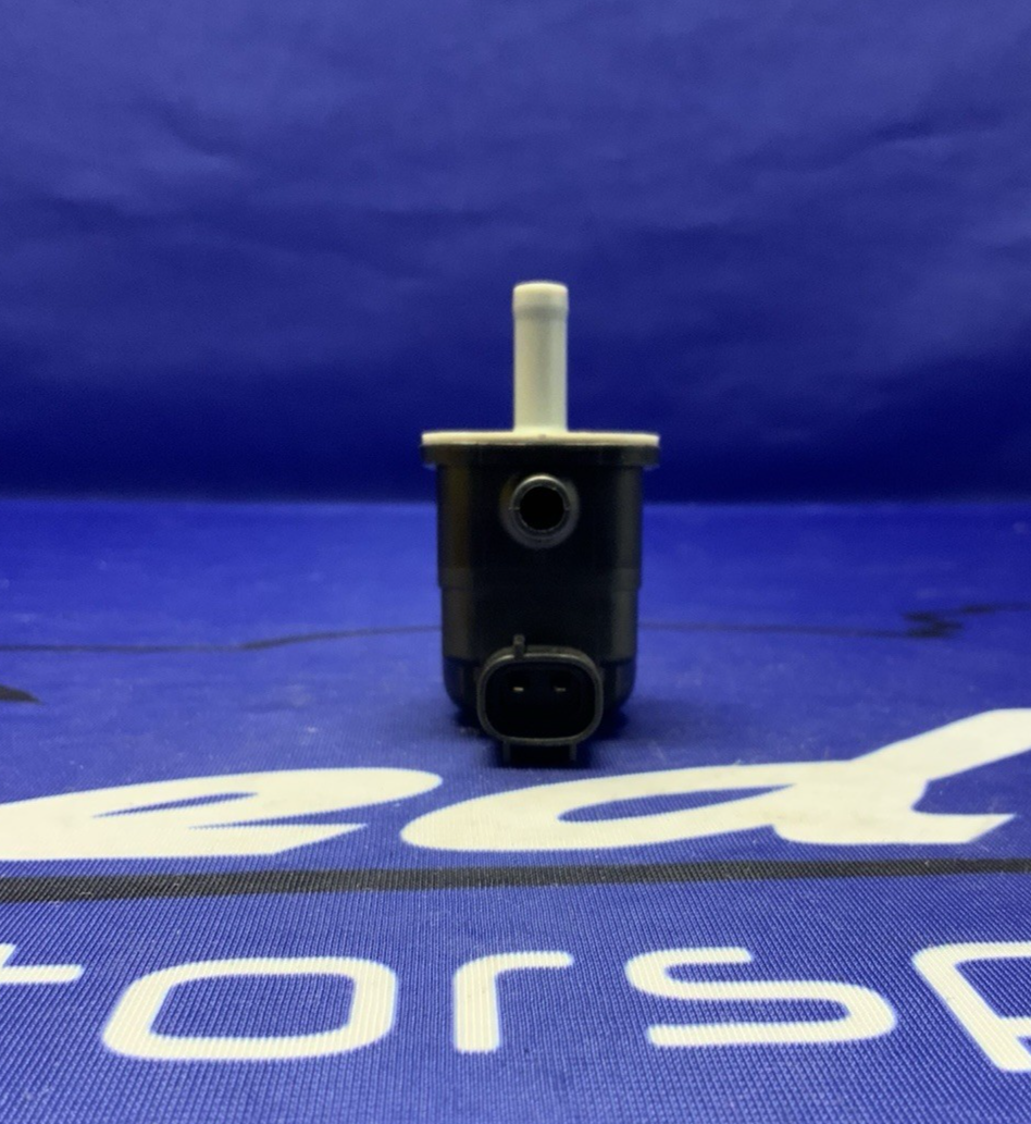 Triumph Purge Valve Street Triple RS 2023-2025 OEM T1248990