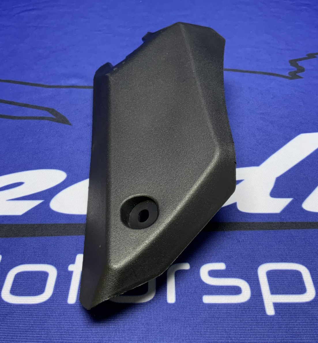 ZXMT Left Seat Under Cover YZF-R7 2022-2025 Y0722-14