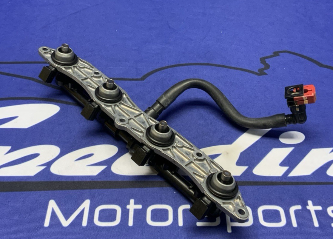 Kawasaki Complete Upper Fuel Rail ZX-6R 2009-2012 OEM 59071-0062-1