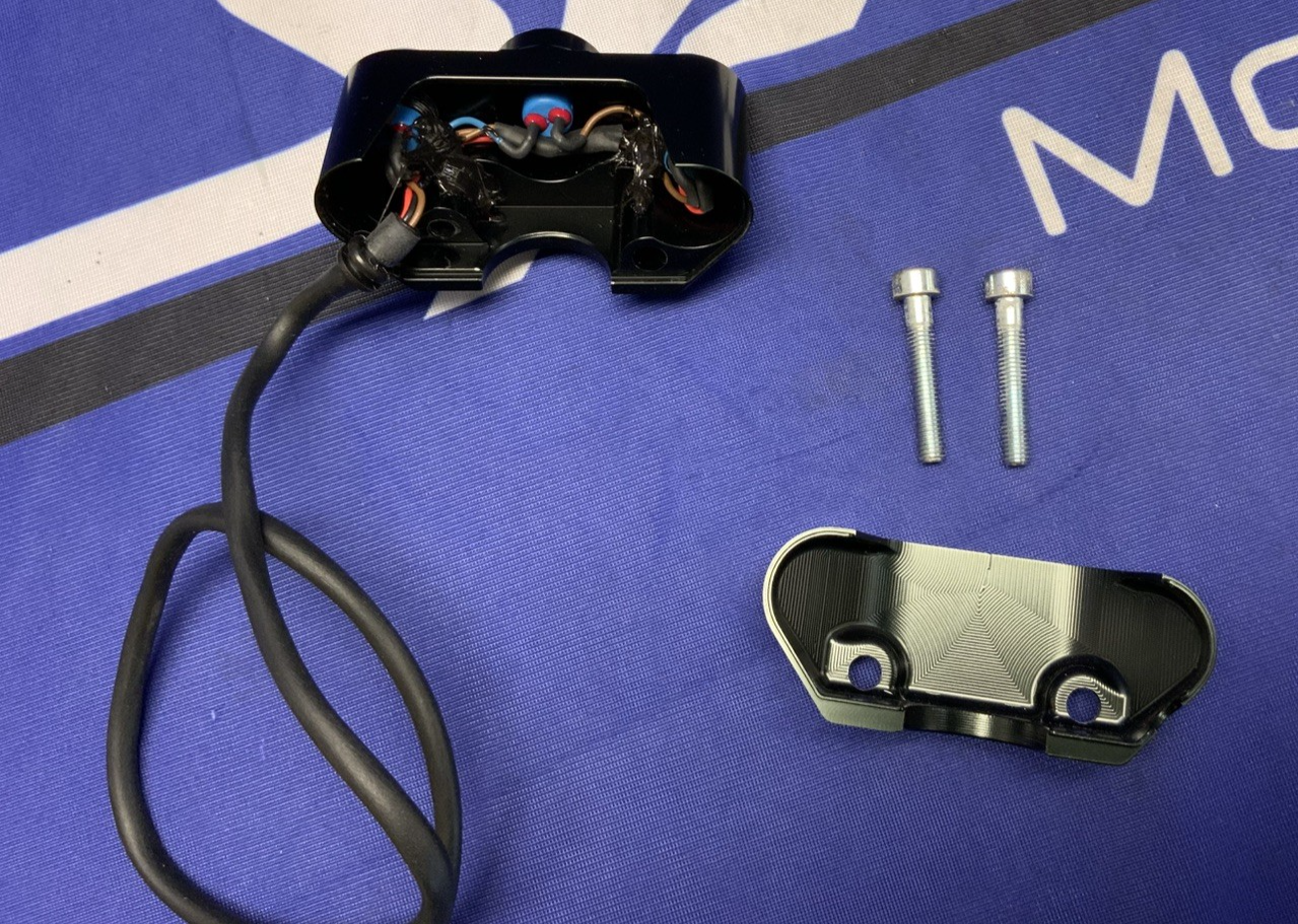 Alpha Racing Switch Unit Right 3 Buttons S1000RR 2019-2026 6131A191B00