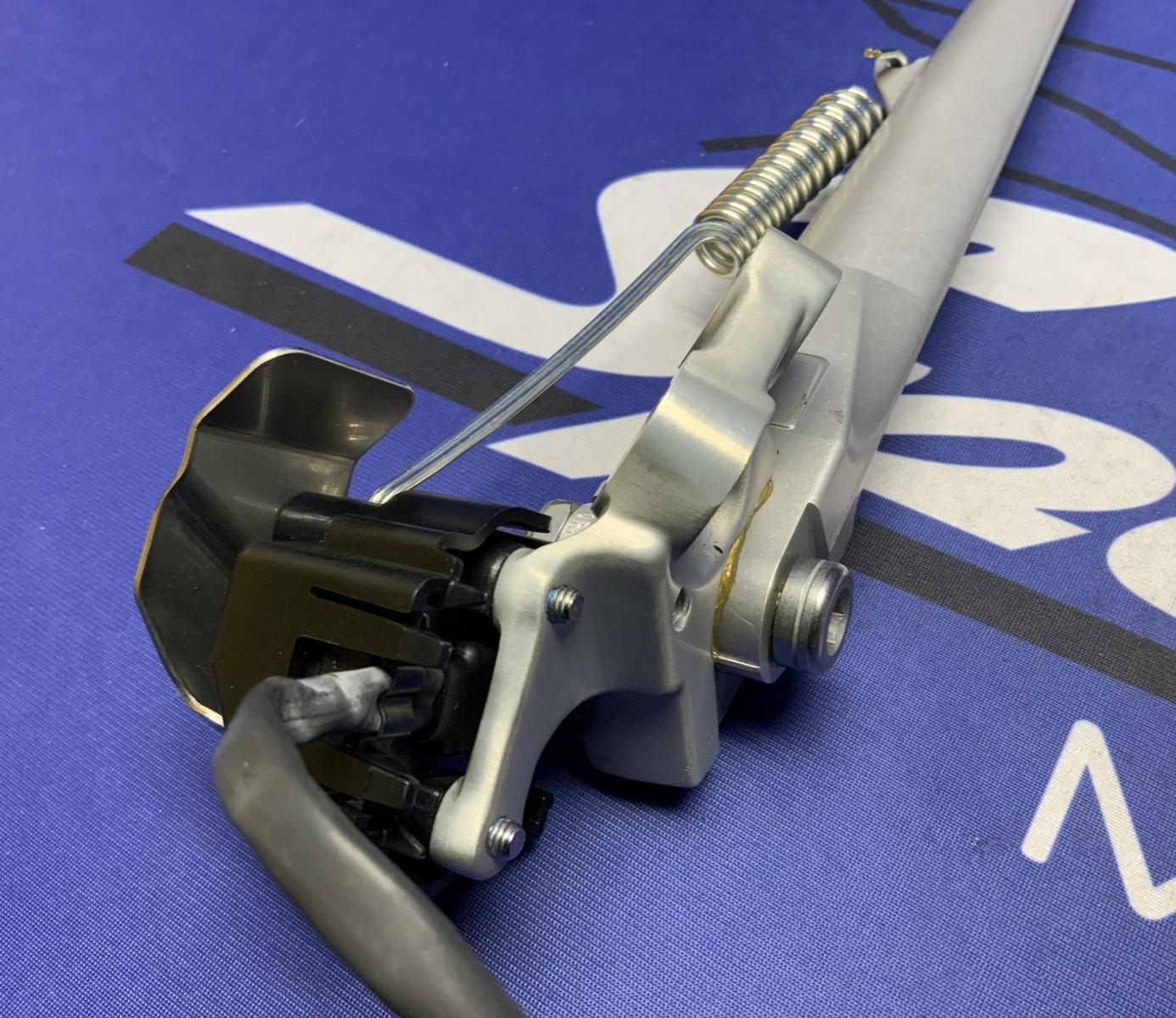 Triumph Kickstand Assembly Street Triple RS 2023-2025 OEM T2082117