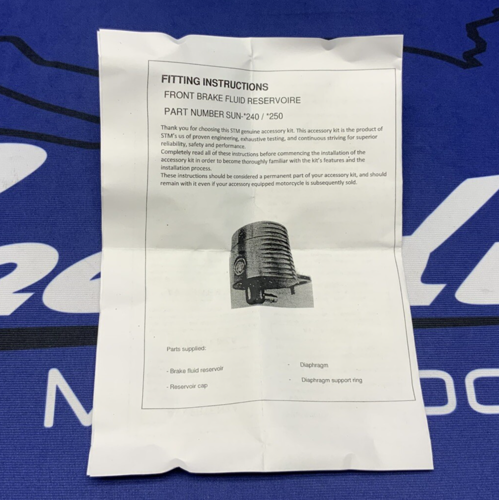 STM Clutch Reservoir (Red) 40cc capacity SUN-R240