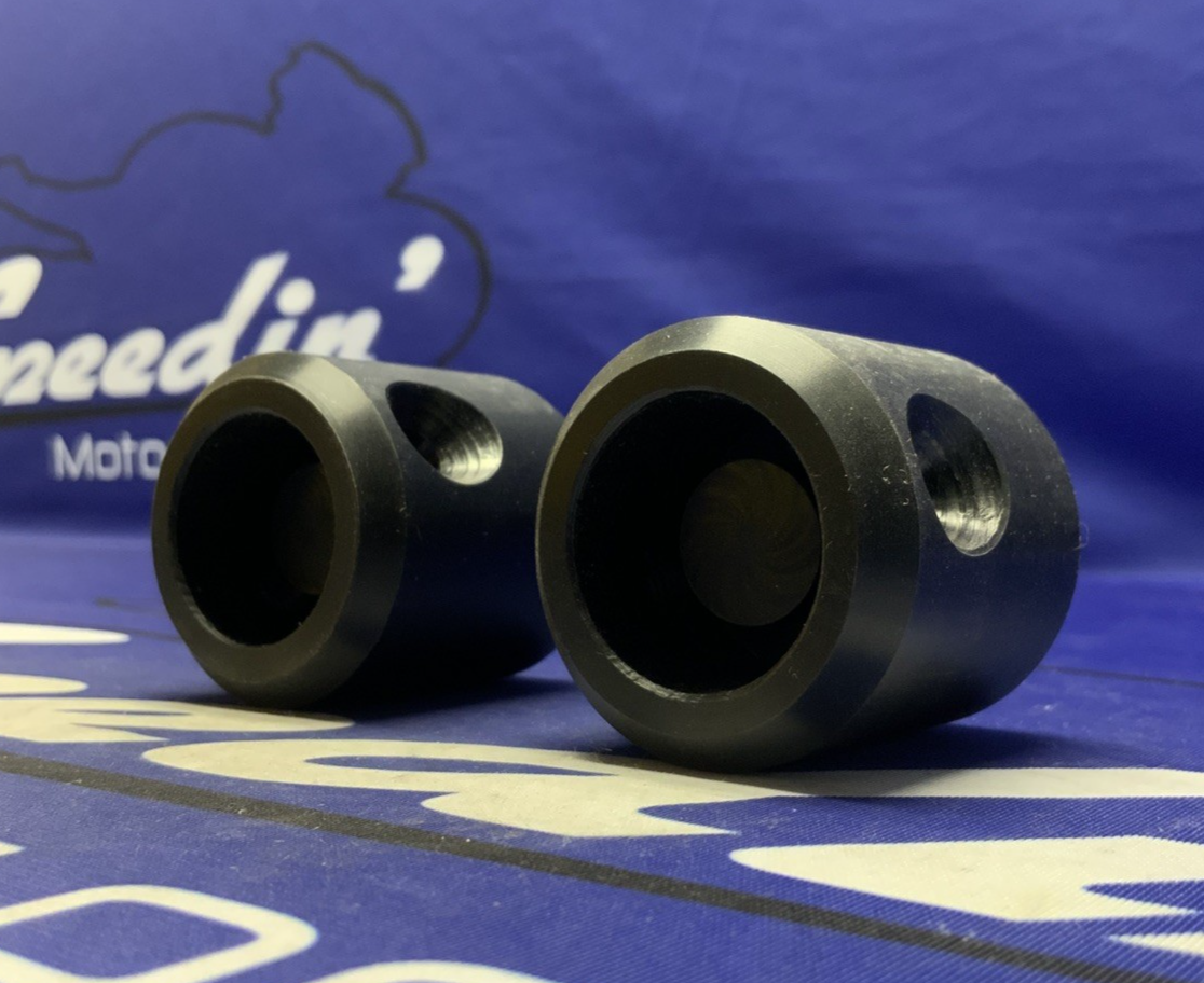 Woodcraft Frame Slider Kit W/ Pucks GSXR 1000 2009-2016 50-0250-15