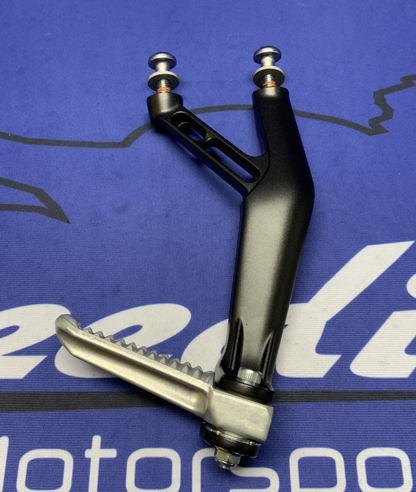 Yamaha Right Passenger Foot Rest YZF-R6 2017-2024 OEM 2CR-2742L-01-00