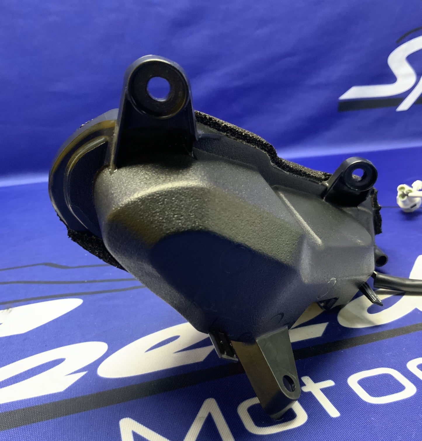 Yamaha Left Pilot Light YZF-R6 2017-2020 OEM BN6-84301-00-00-7