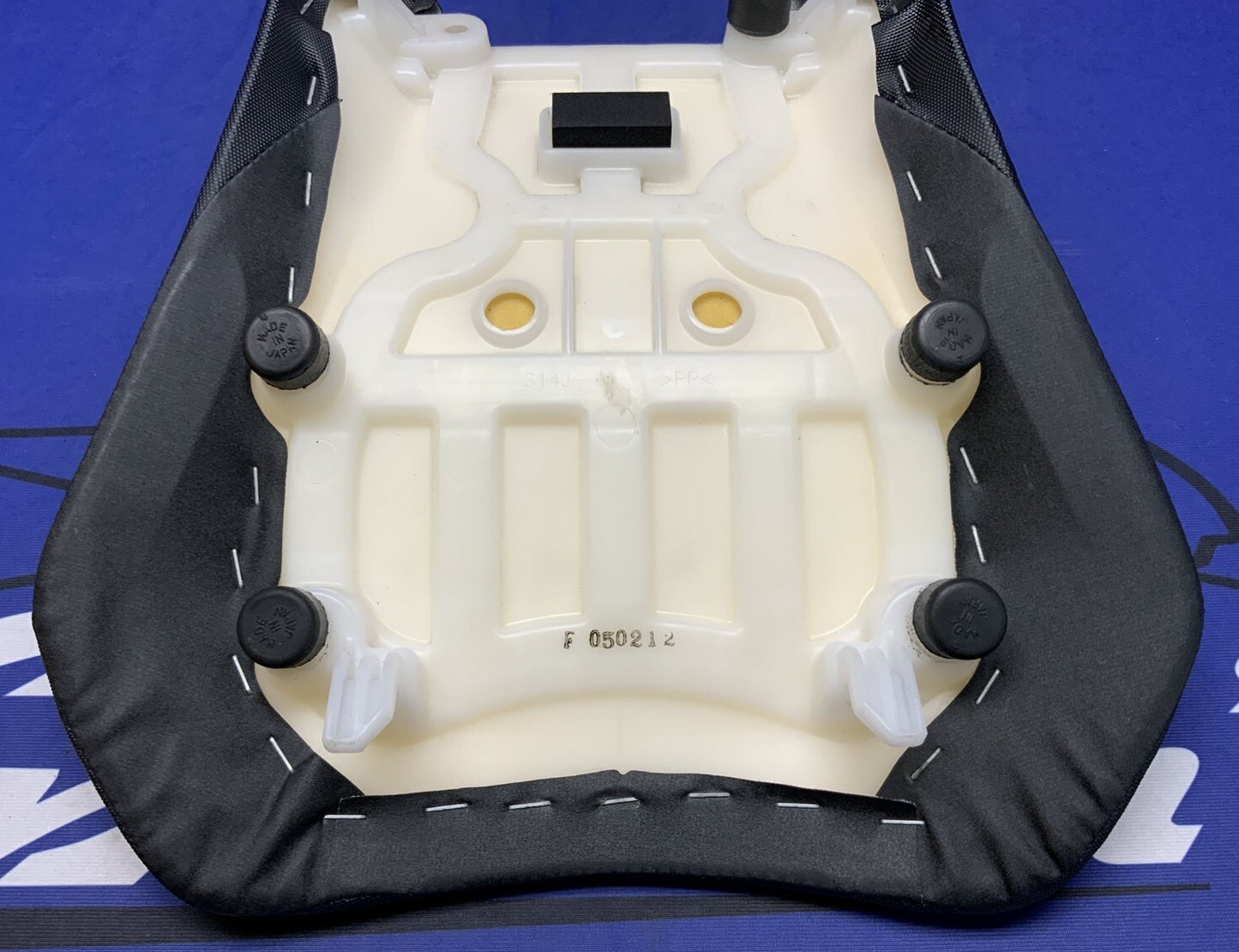 Suzuki Rider Seat GSXR 600/750 2011-2025 OEM 45100-14J11-DW2