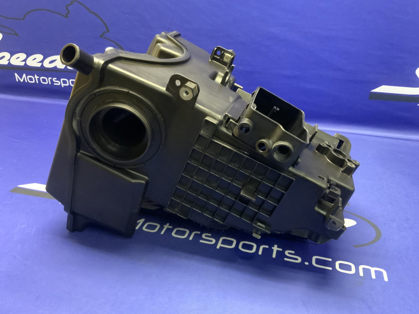 BMW Airbox Air Intake Assembly R1200GS 2004-2010 OEM 13717672506