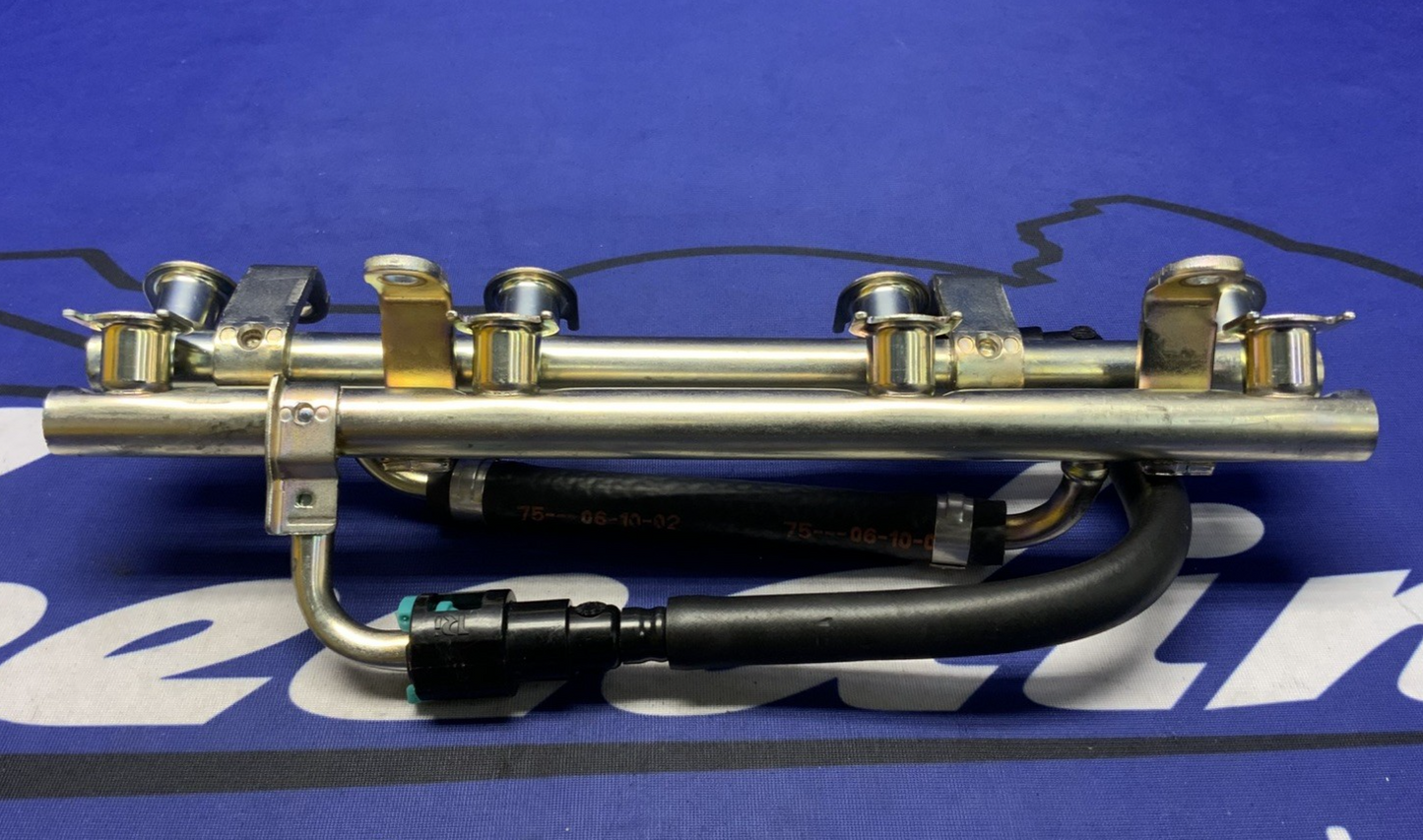 Suzuki Fuel Rail Assembly GSXR600/750 2006-2007 OEM 15730-01H00