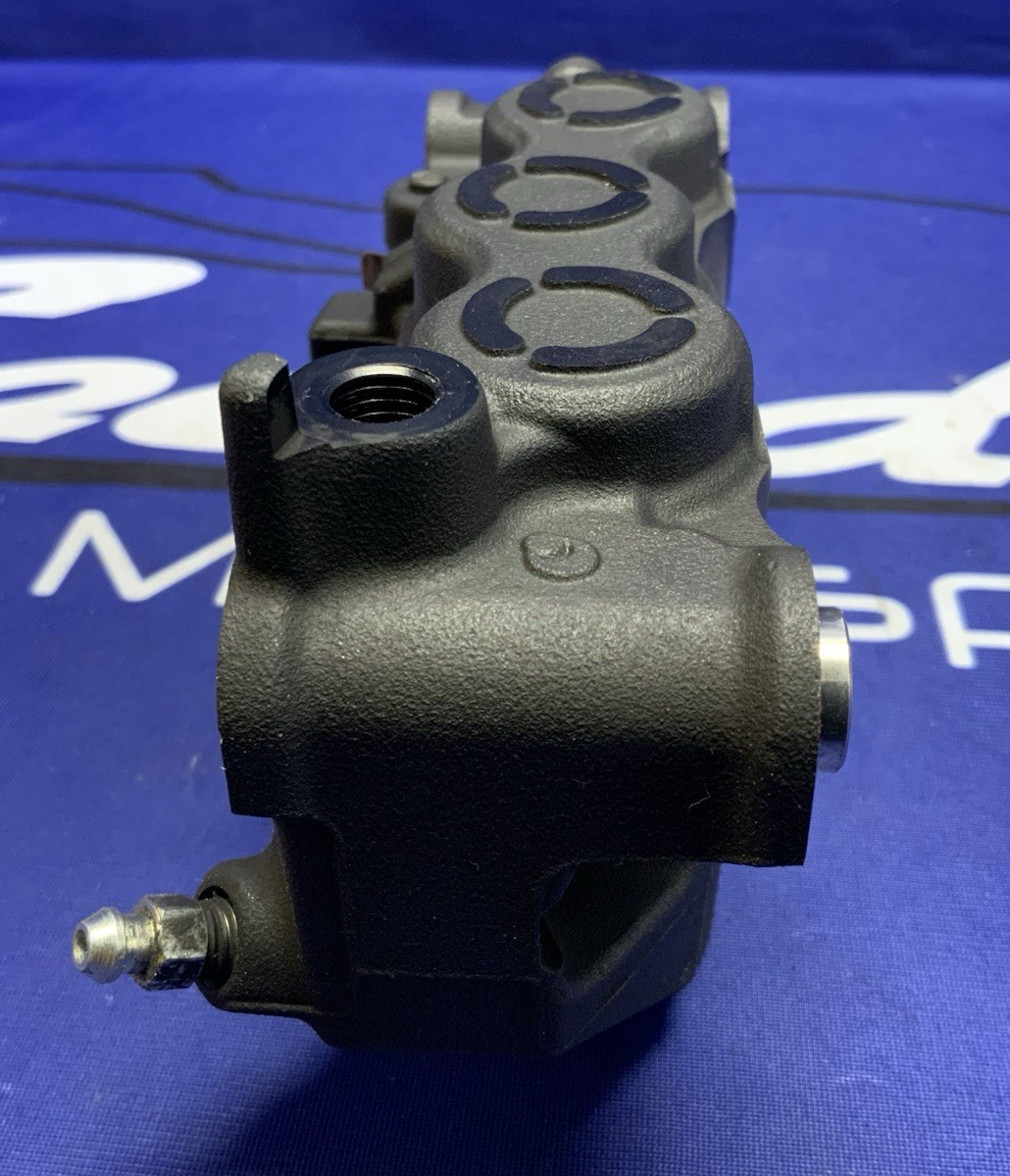 Yamaha Left Front Brake Caliper YZF-R1 2007-2014 OEM 4C8-2580T-10-00