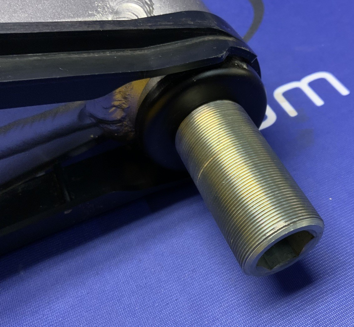 Kawasaki Swingarm Assembly ZX-6R 2003, 2004 ZX-6RR 2003 OEM 33001-1636-458