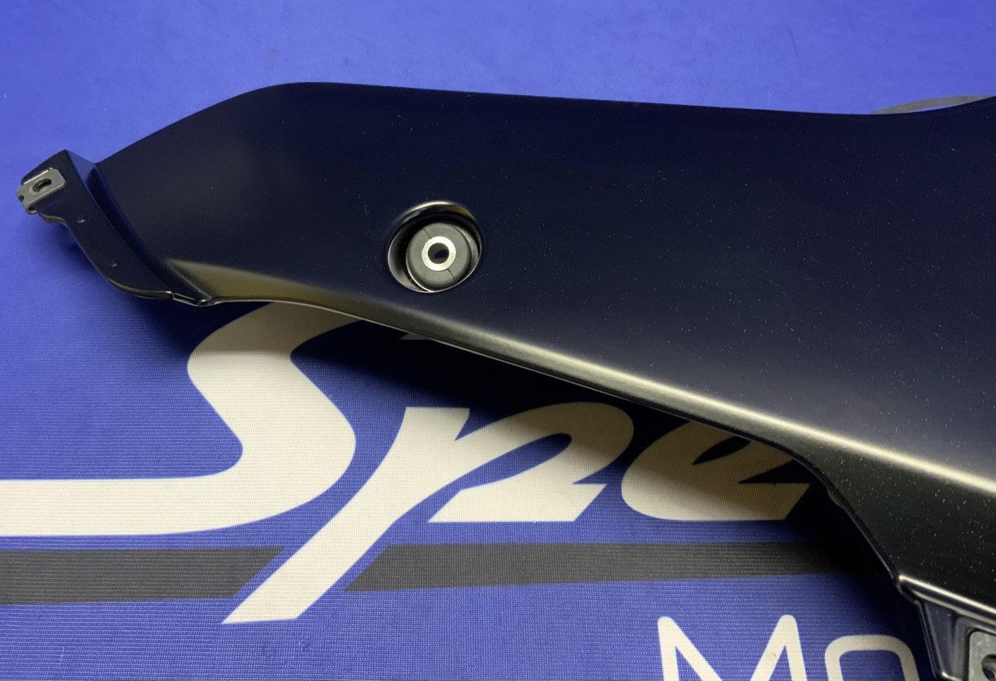 Yamaha Right Lower Fairing (Raven Black) YZF-R6 2017-2026 OEM BN6-28395-00-P1-1