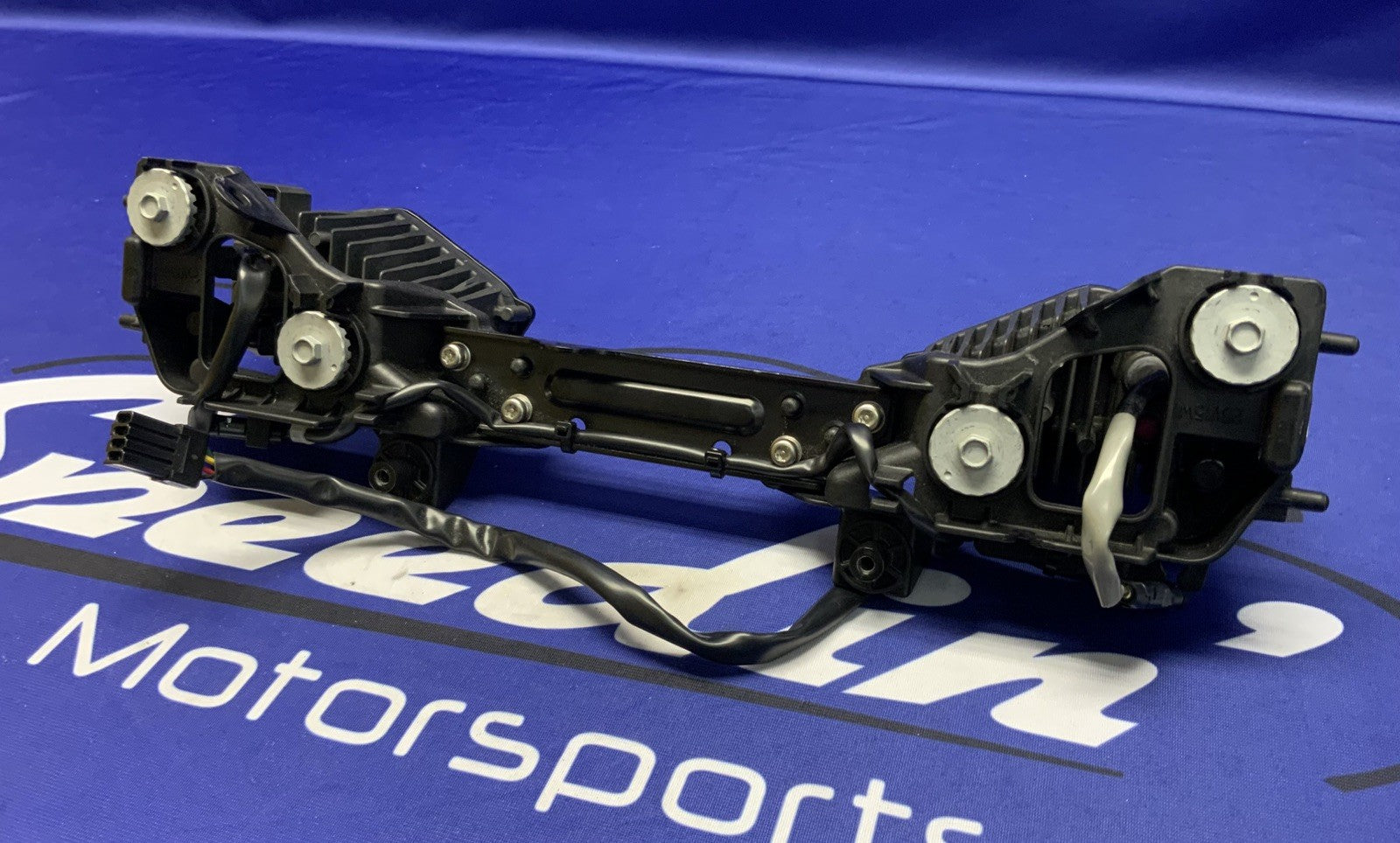 Yamaha Headlight Assembly YZF-R6 2017-2020 OEM BN6-84300-00-00-7