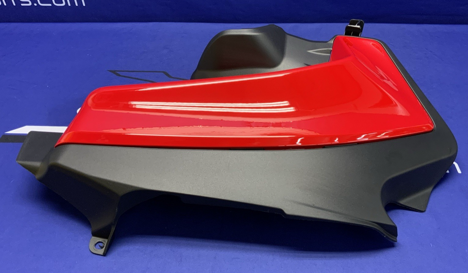 Ducati Right Fuel Tank Fairing (Ducati Red) Panigale V2 20-25 OEM 4801B012AA-1