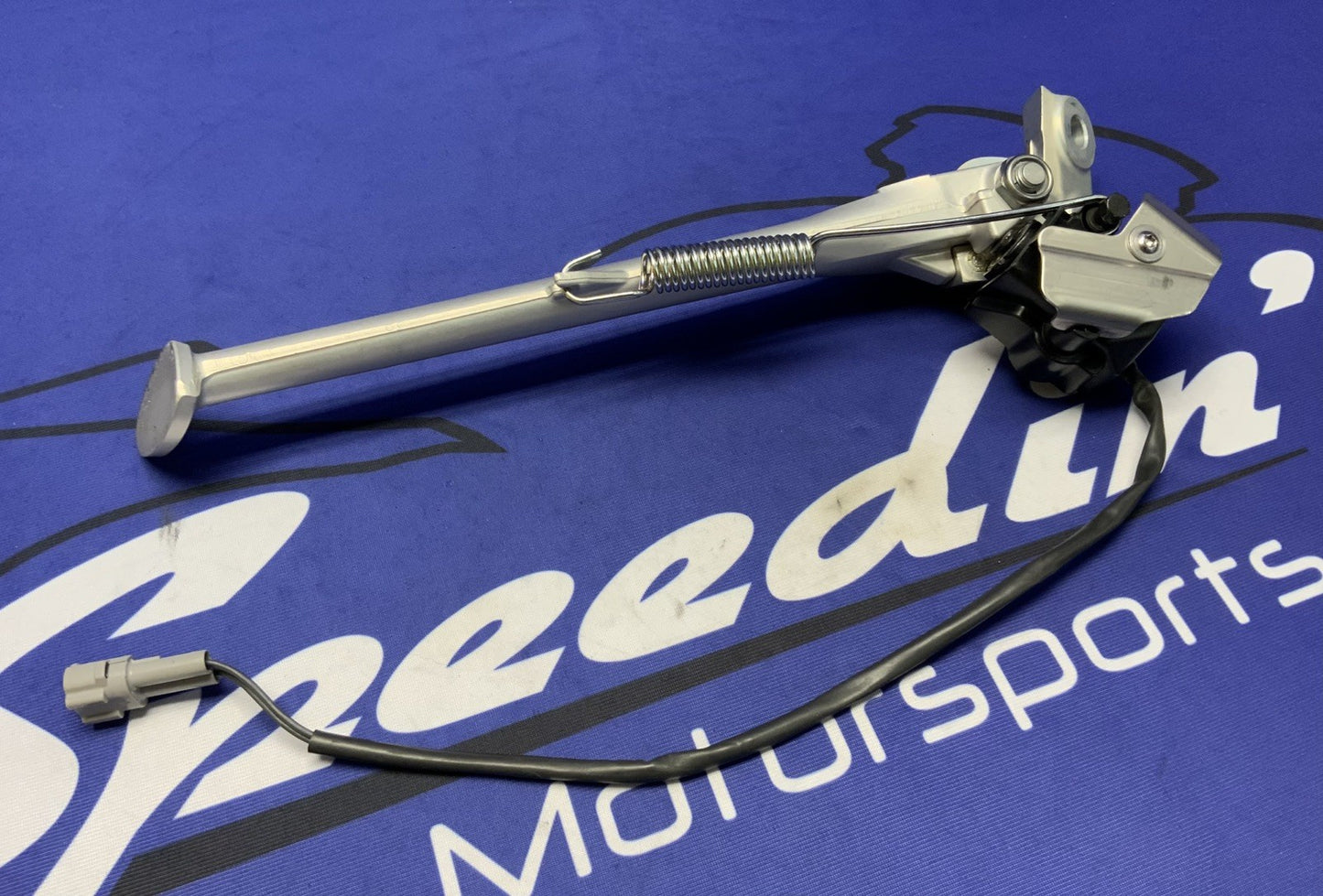 Triumph Kickstand Assembly Street Triple RS 2023-2025 OEM T2082009-2