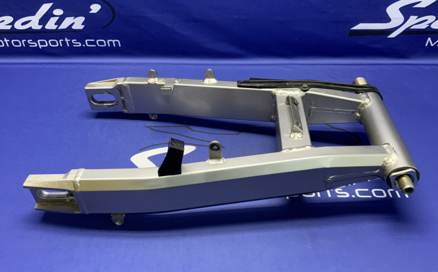 Kawasaki Swingarm Assembly ZX-6R 2003, 2004 ZX-6RR 2003 OEM 33001-1636-458