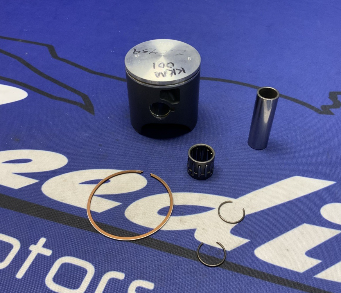 Vertex Piston Kit Cast Stroker 51.96/STD 105SX 2004-2011 23879B
