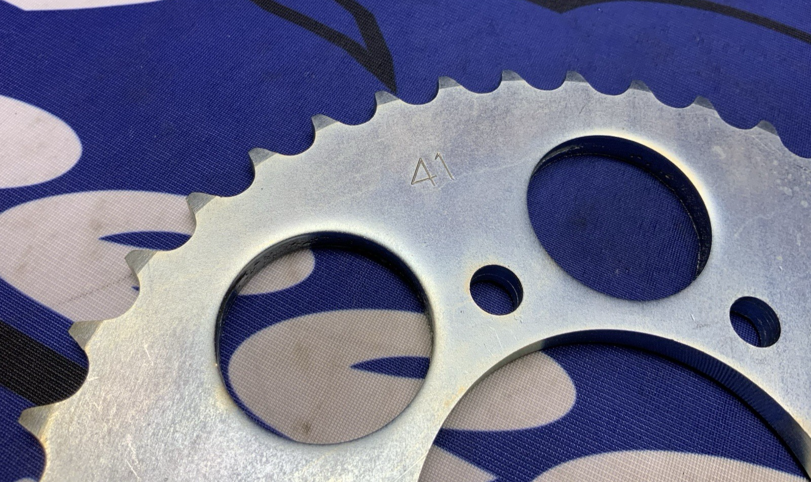 Sunstar Rear Wheel Drive Sprocket Kawasaki SR650 1978-1979 42041-1024