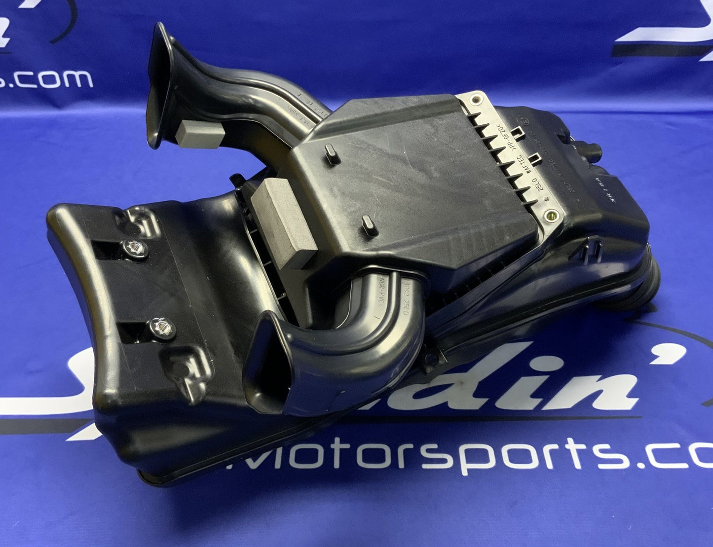 Suzuki Air Box Assembly GSX-8R/S 2023-2026 OEM 13700-25L00