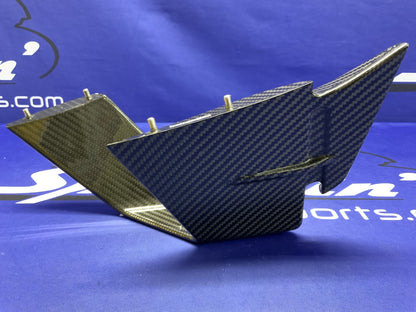 Alpha Racing Right Side Winglet Carbon Fiber BMW M1000RR 2021-2022 4663B003B12-1