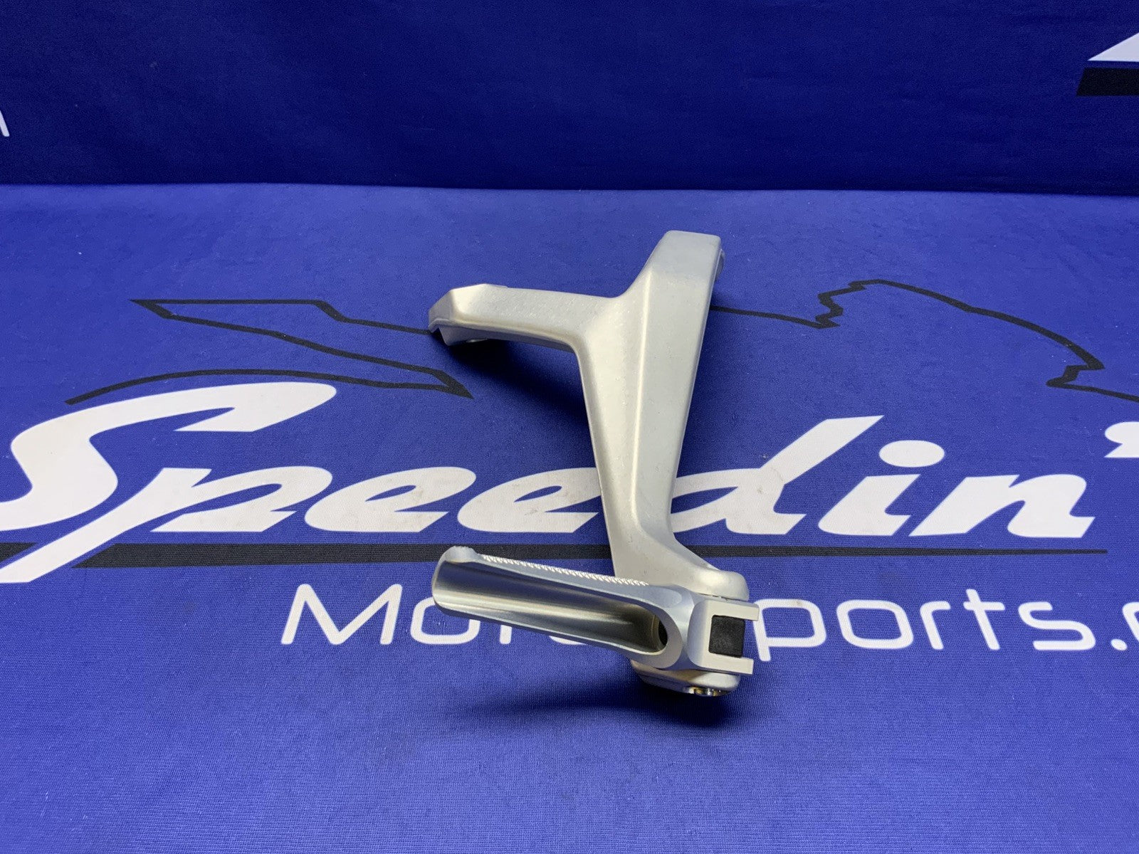 Ducati Right Pillion Foot Rest Superbike Panigale 2012 OEM 82411892BA-3
