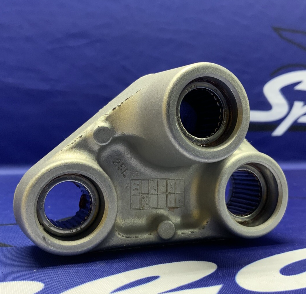 Suzuki Dogbone/ Rear Cushion Assembly GSX-8R/S 2023-2025 OEM 62600-25830