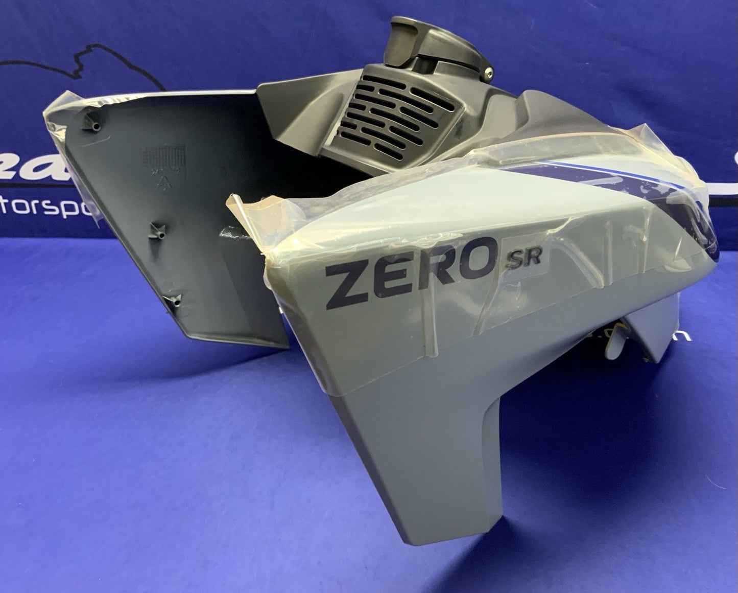 Zero Charge Tank Cover (Storm Grey) SR 2021 24-08296-58