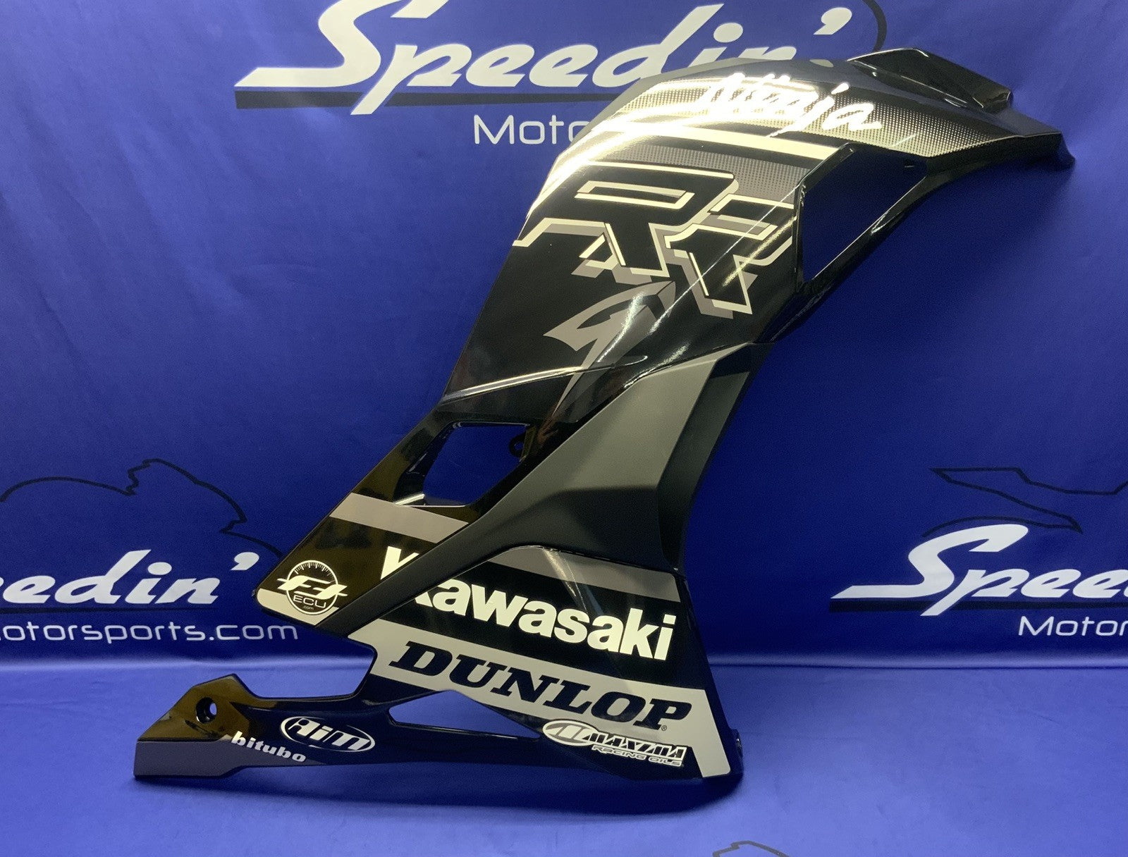 Graves Motorsports Body Work Set (Black) ZX-4R/RR 2023-2026 OEM 51094-5203-660