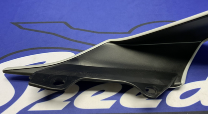 Yamaha Right Tail Fairing (Gray & Blue) YZF-R6 2017-2024 OEM BN6-W2172-50-P5