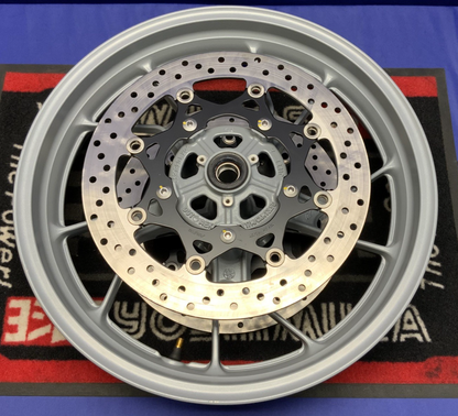 Suzuki Front Wheel W/ Rotors (Matte Gray) GSX-8R 2024-2026 OEM 54111-25L00-QZP-1