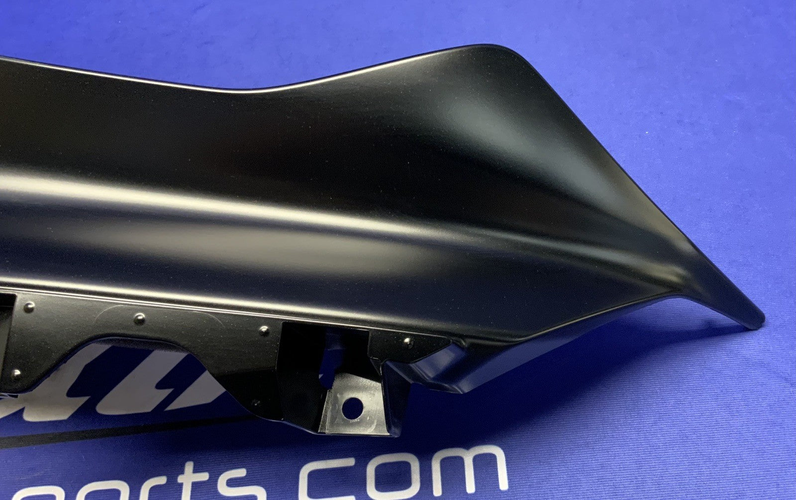 Yamaha Right Upper Fairing (Raven Black) YZF-R6 2017-2026 OEM BN6-2117W-00-P1-3