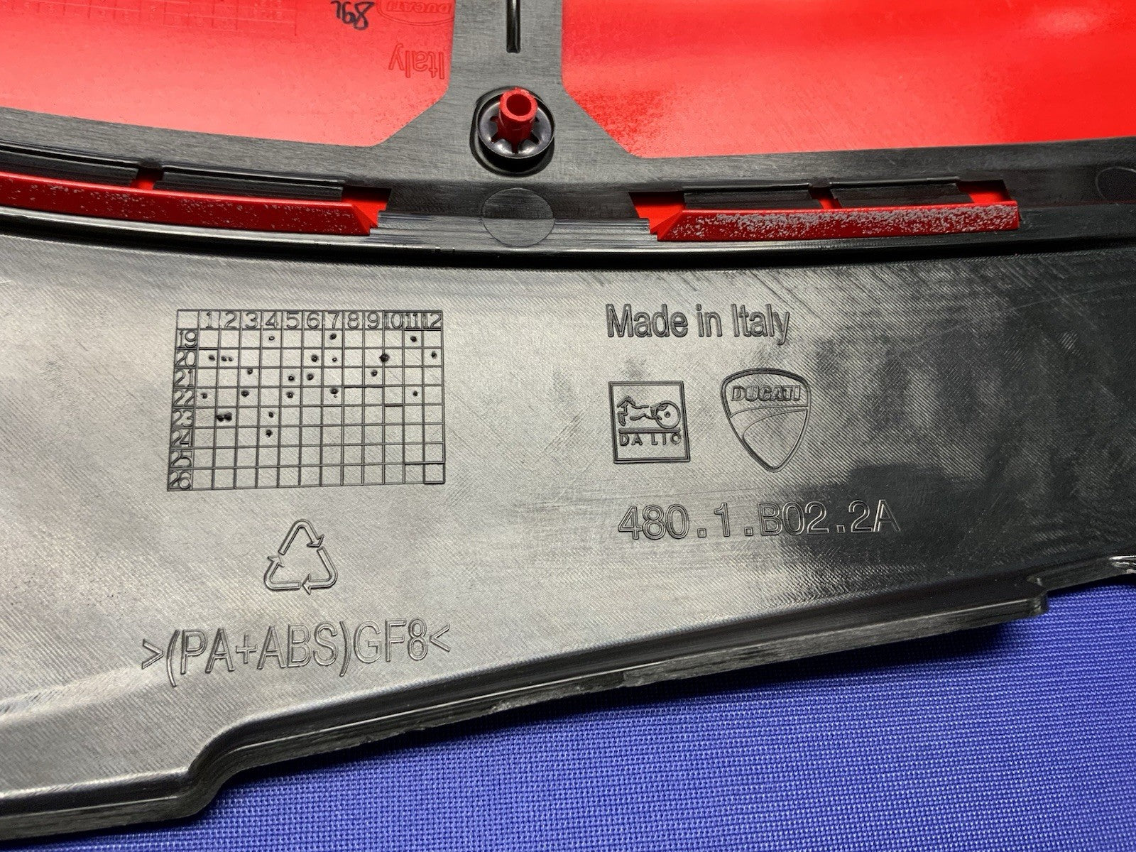 Ducati Right Tank Fairing (Ducati Red) Panigale V2 2020-2025 OEM 4801B012AA