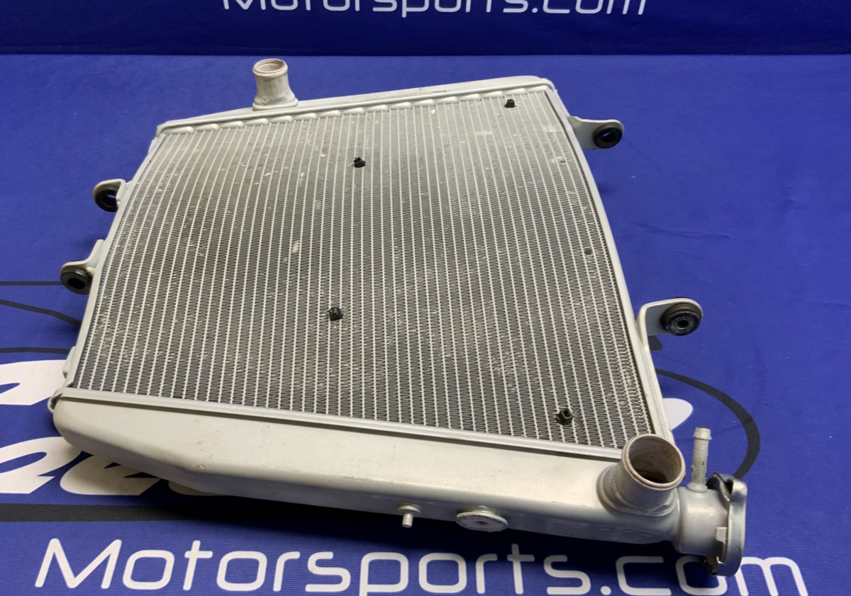 Aprilia Radiator Assembly W/ Guard RSV4 2013-2020 OEM 2B0038346 