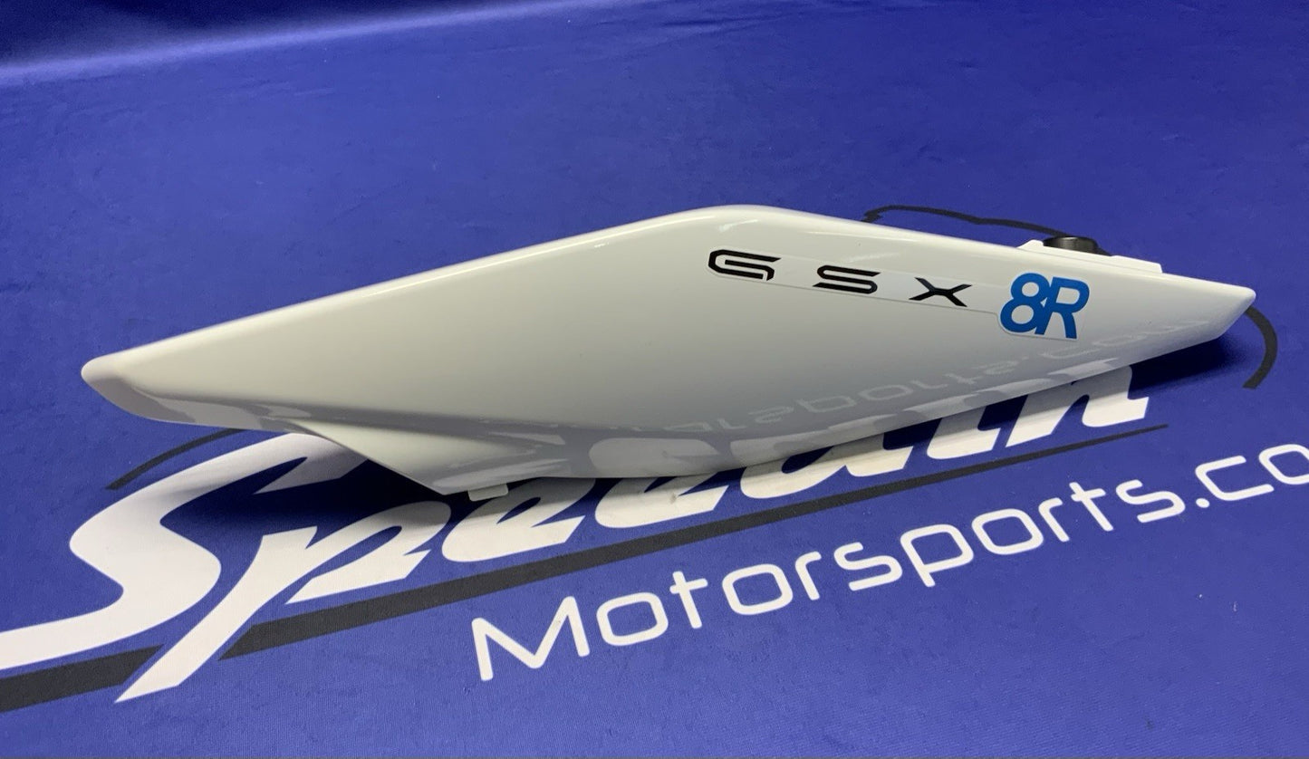 Suzuki Left Tail Fairing (White) GSX-8R/S 2023-2026 OEM 47210-25L11-QU2