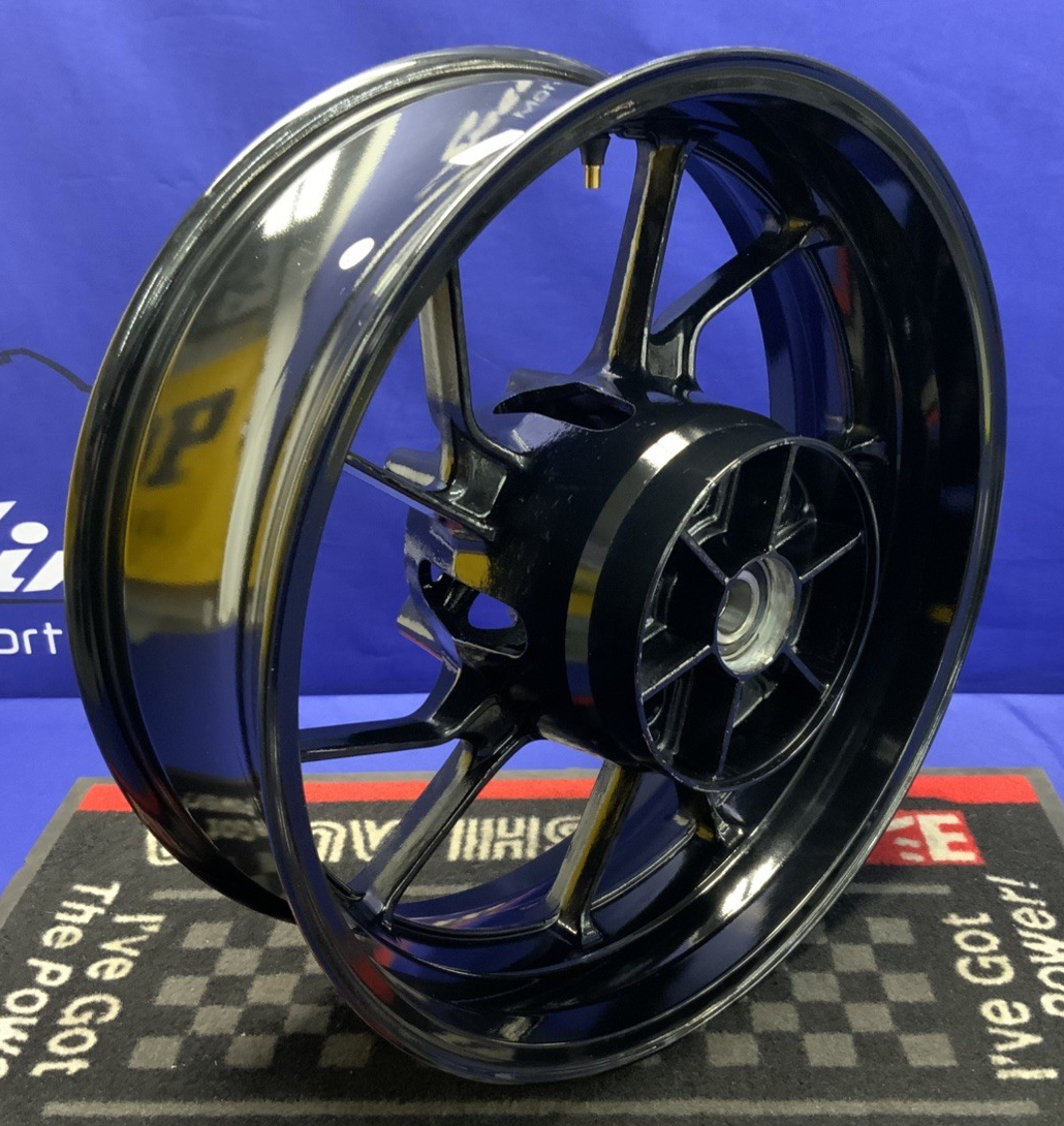 Suzuki Rear Wheel (Gloss Black) GSX-8R 2024-2026 OEM 64111-25L00-019