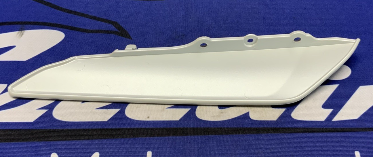 Ducati Passenger Seat Cover (Arctic White Silk) Panigale 959 16-19 OEM 97180331A