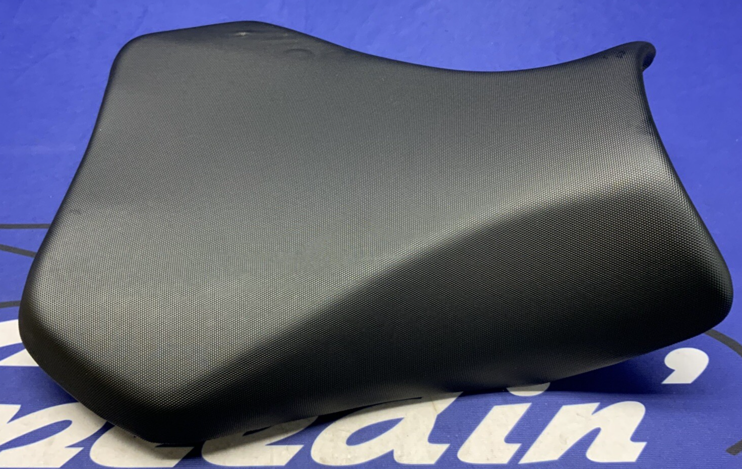 Suzuki Rider Seat GSXR 600/750 2011-2025 OEM 45100-14J11-DW2