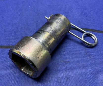 Pitbull Restraint Left Pin HWL YZF-R7 2022-2025 F0075HW-000