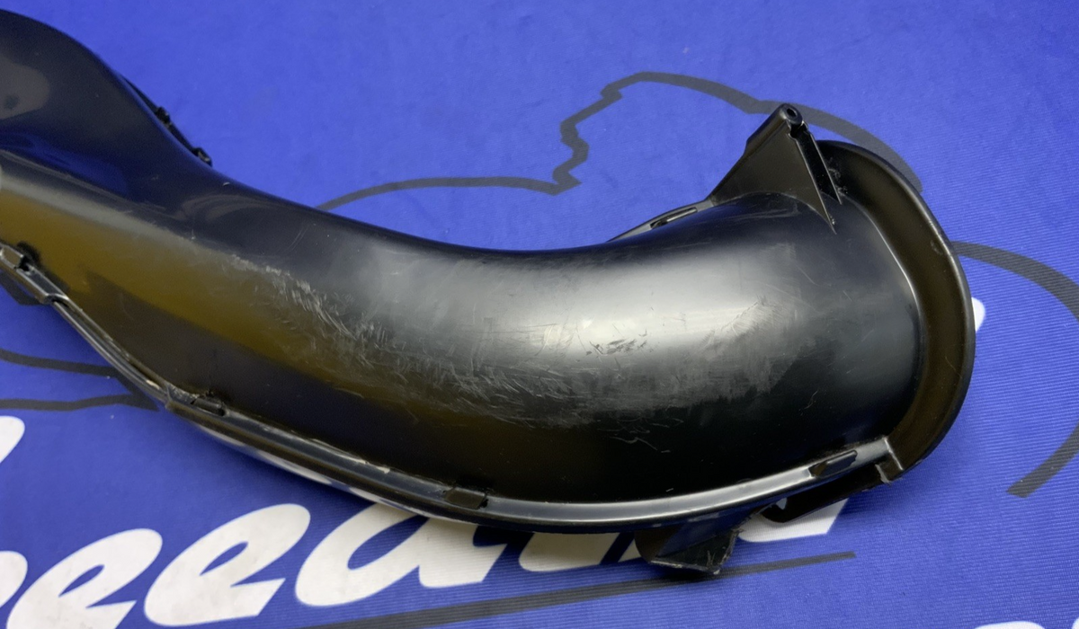 Aprilia Left Air Duct RSV4 2016-2020 OEM 2B001921