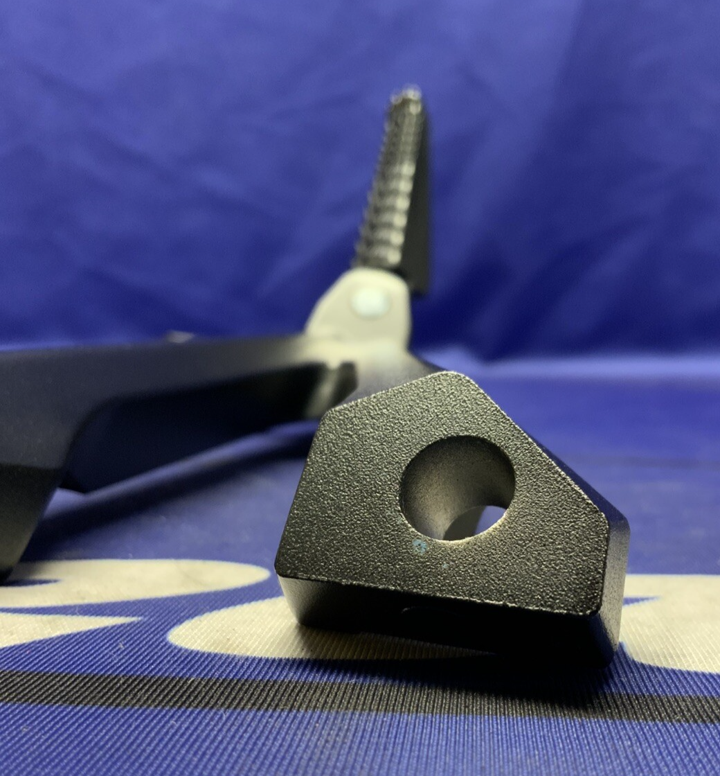 Suzuki Left Passenger Foot Rest GSXR 600/750 2016-2025 OEM 43700-14J30