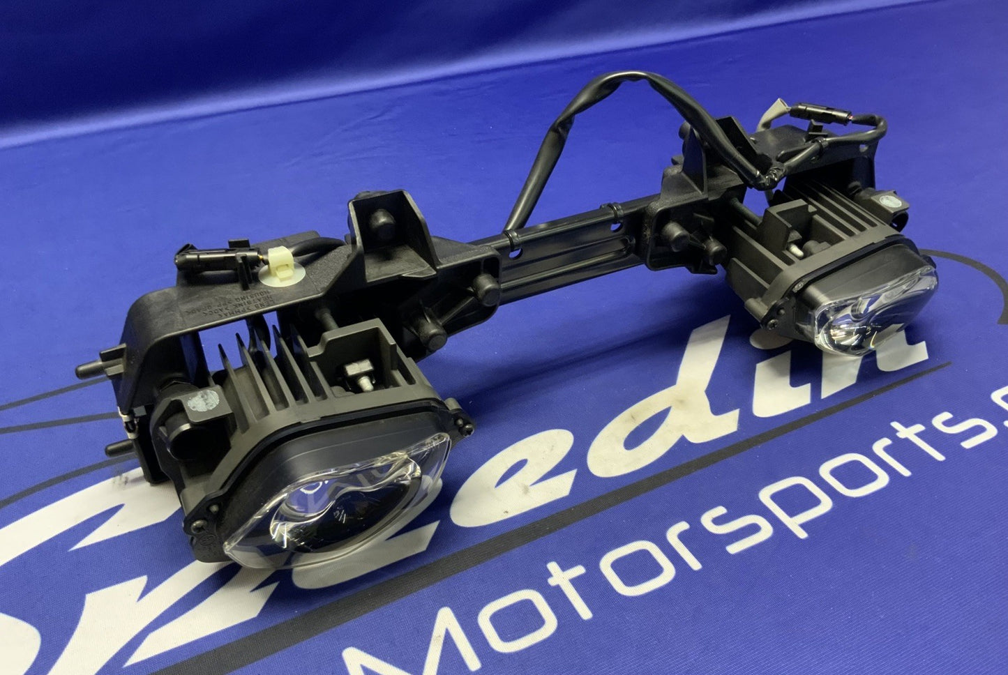 Yamaha Headlight Assembly YZF-R6 2017-2020 OEM BN6-84300-00-00-7