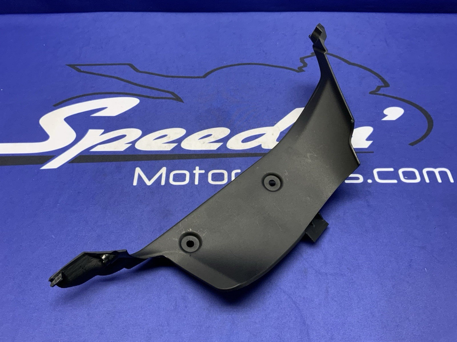 Ducati Right Side Body Cowl Cover Panigale V2 2020-2025 OEM 4601H641AA