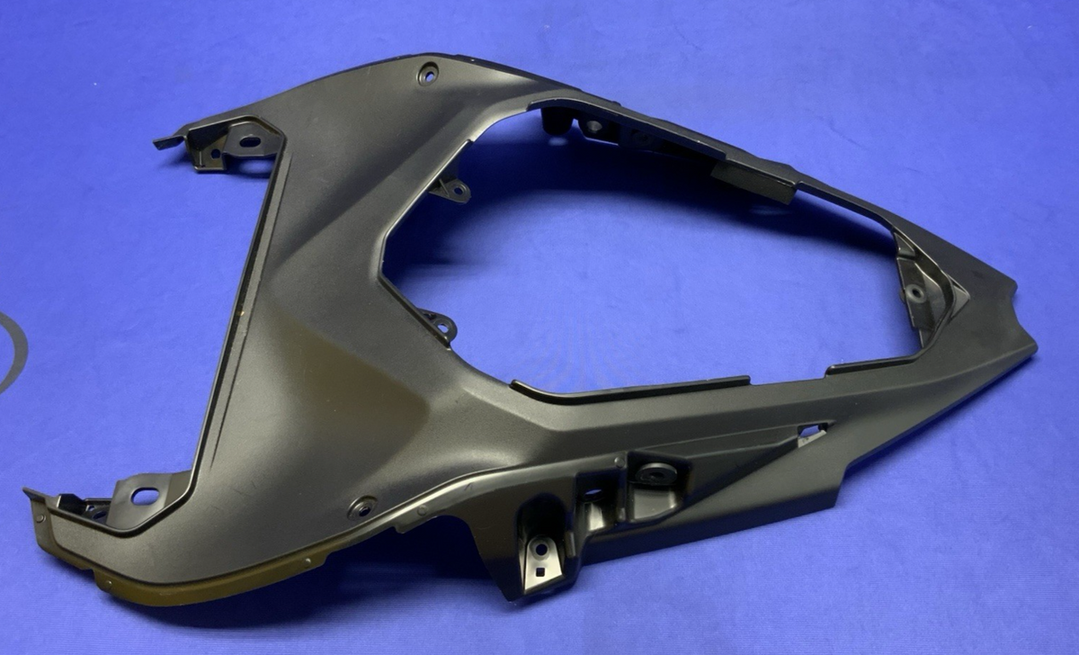 Kawasaki Rear Tail Center Cover Ninja 500 2024-2026 OEM 36043-0001