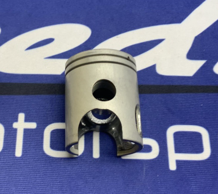 Yamaha Standard Piston YSR50 1987-1992 OEM 3T2-11631-01-97