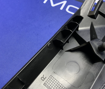 ZXMT Right Seat Under Cover YZF-R7 2022-2025 Y0722-15