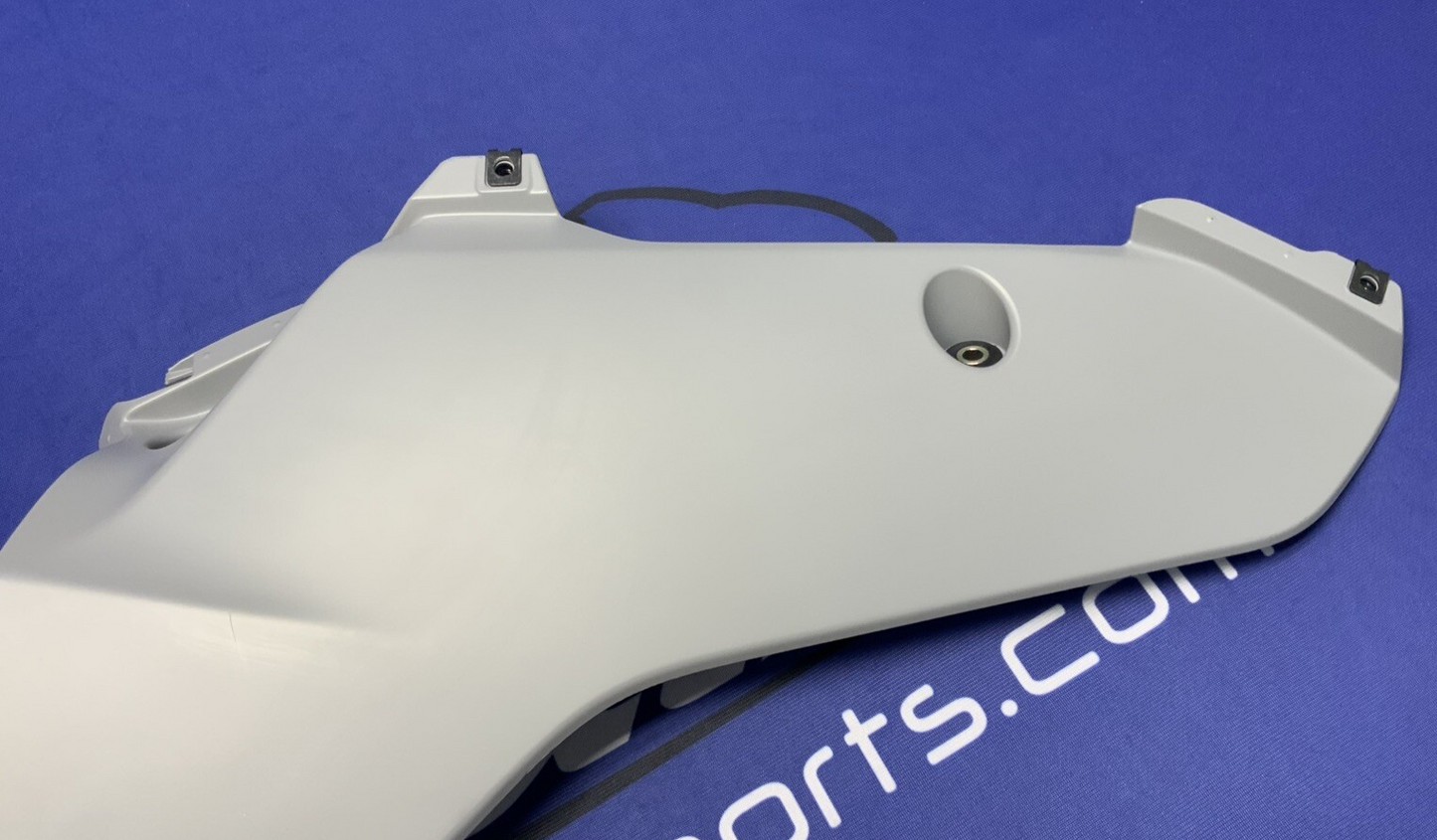 Yamaha Right Lower Fairing (Gray) YZF-R6 2017-2024 OEM BN6-28395-00-P4