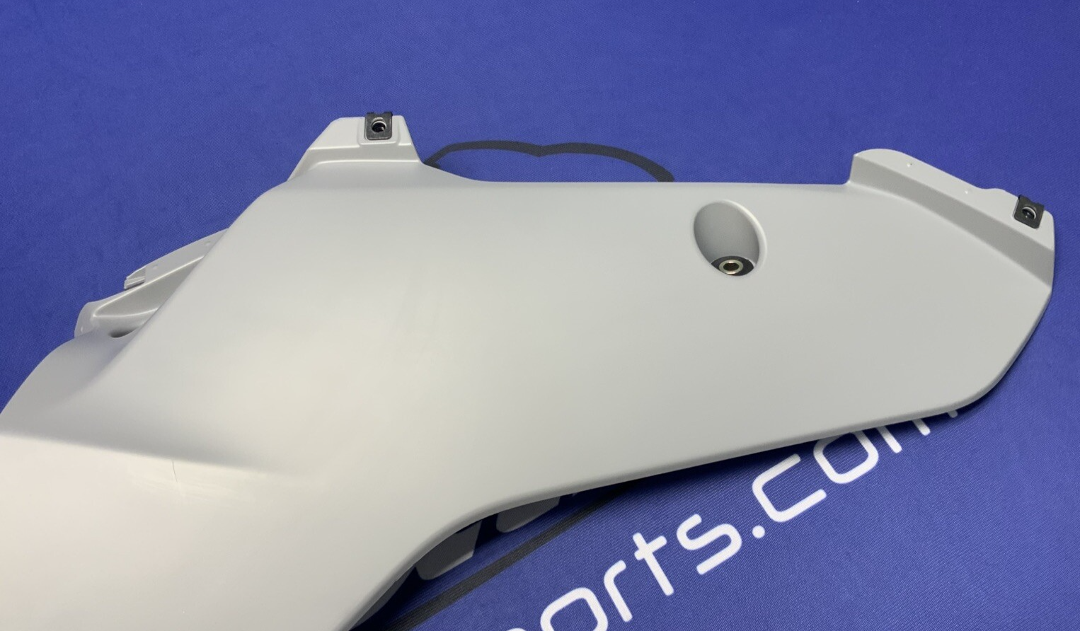 Yamaha Right Lower Fairing (Gray) YZF-R6 2017-2024 OEM BN6-28395-00-P4