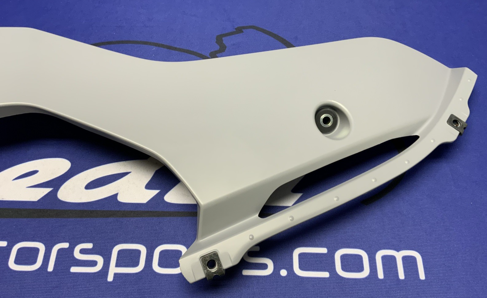 Yamaha Left & Right Lower Fairing Set (Gray) YZF-R6 2017-24 OEM BN6-28385-00-P4