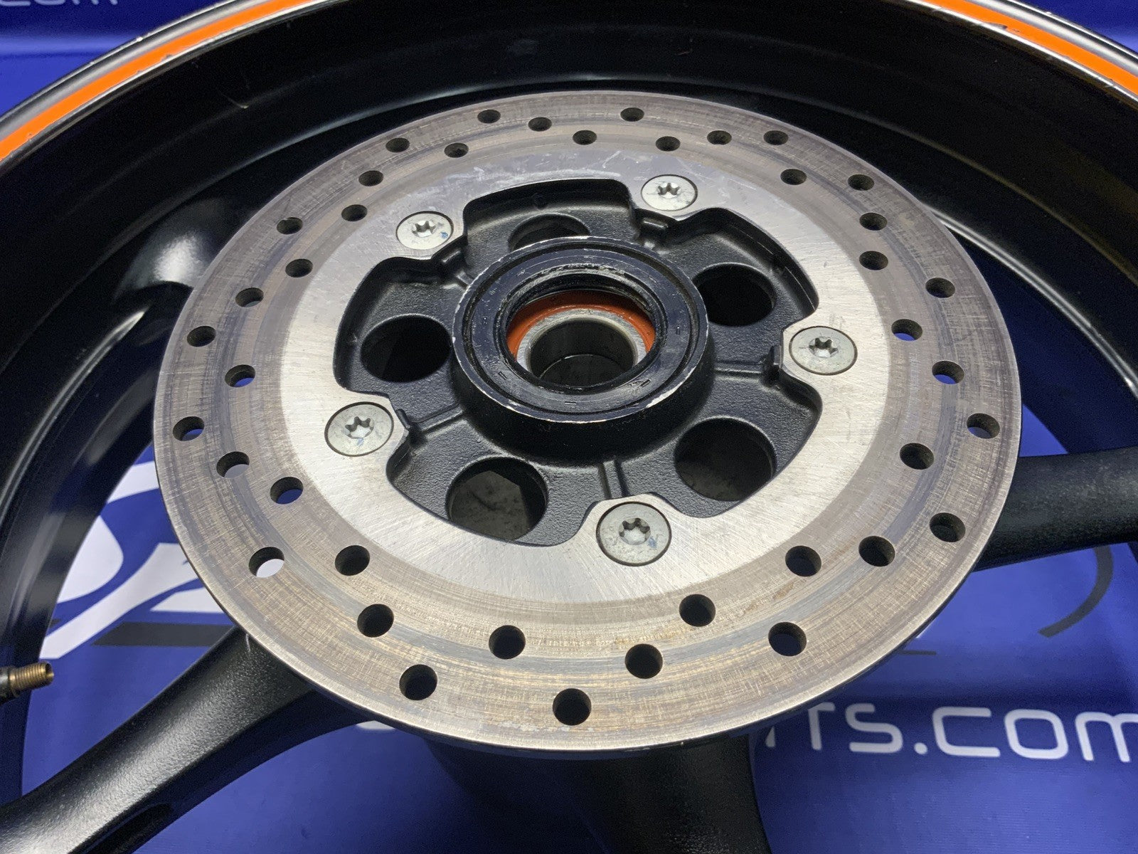 Yamaha Rear Wheel Assembly (Black) YZF-R6 2003-2008 OEM 5SL-25338-00-98